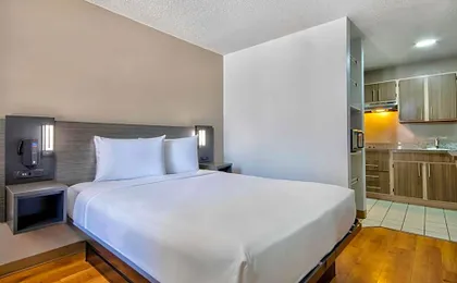 Studio 6 Extended Stay - Austin, TX - Midtown
