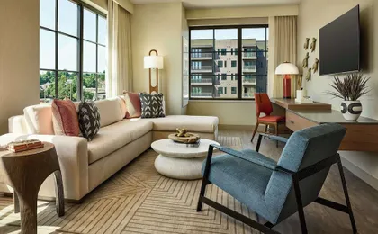 Lively Hotel On Oak Oklahoma City, Tapestry By Hilton