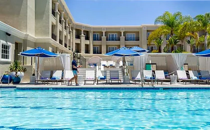 Balboa Bay Resort
