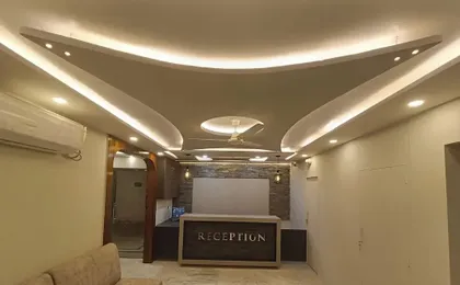 Hotel High Rise