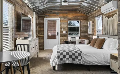 10 Bedroom | Pool | Hot tub | Pickleball | Firepit