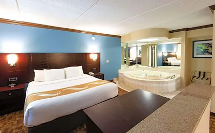 Quality Inn & Suites Quakertown-Allentown