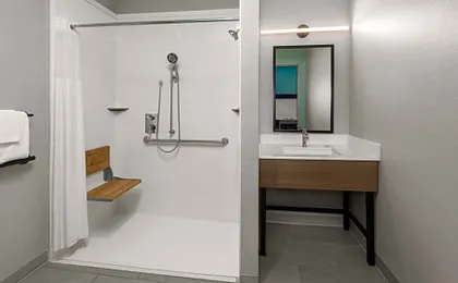 ECHO Suites Extended Stay by Wyndham Fort Worth Alliance