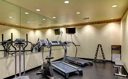 Quality Inn & Suites Glen Rose