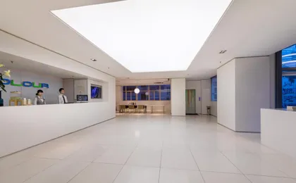 Colour Inn Shenzhen