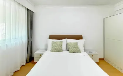 Tyms Gubei 2BR Apt near Gubei Road