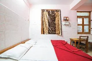 Sree Radha Lodge by Oyo Rooms