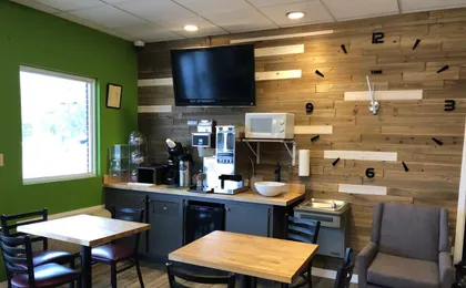 Deerfield Inn & Suites Fairview