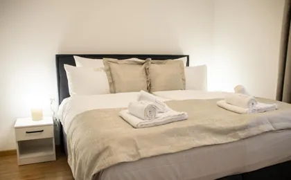 Hugo Apartments