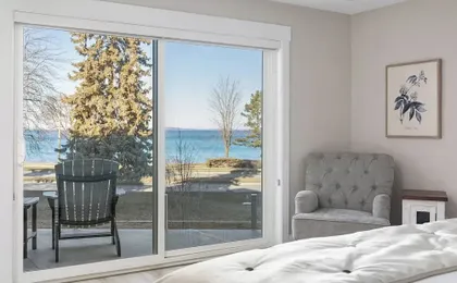 539 Bay St. Lake View Condo Unit 204E