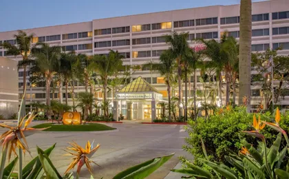 Doubletree by Hilton Hotel LAX - El Segundo