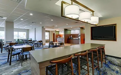 Fairfield Inn & Suites by Marriott Hutchinson