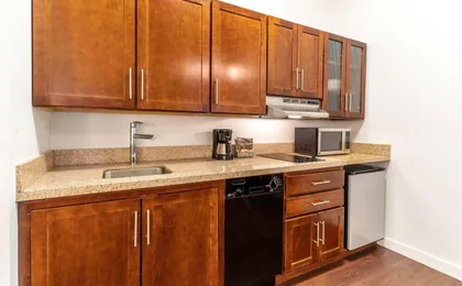 Hyatt House Richmond-West