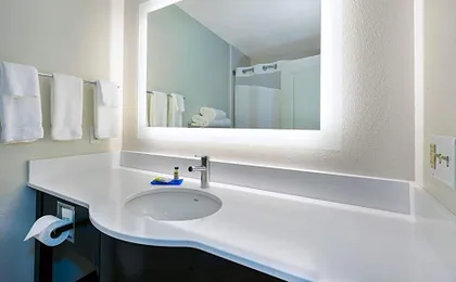 Holiday Inn Express And Suites Effingham By IHG