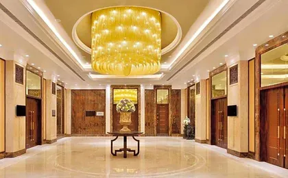 Sheraton Grand Pune Bund Garden Hotel