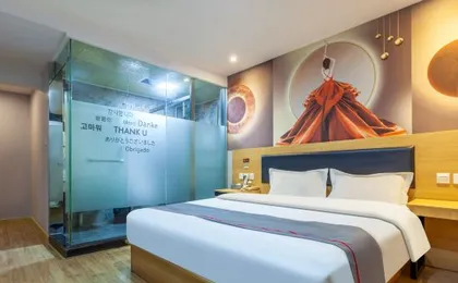 Shankee Chain Hotel (Shenzhen Bao'an International Airport Huangtian Subway Station)