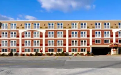 Gold Leaf Hotel of Dewey