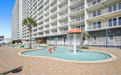 Laketown Wharf Resort by Panhandle Getaways