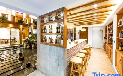 LiJiang Shiningland Resort Hotel（Lijiang Old Town）