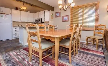 Mammoth Creek 13 - One Bedroom Condo