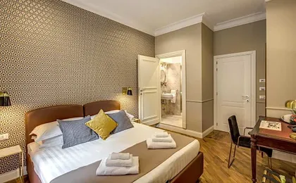 Charme Spagna Boutique Hotel