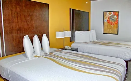 Palacio Royale Houston NW at Beltway 8