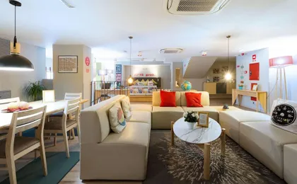 Yeah Barcelona Hostel