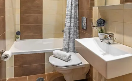 Central Luxurious Apartments Close to the Sea