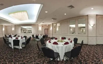Clarion Hotel & Conference Center