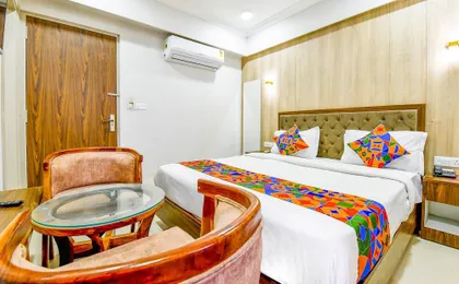 Fabhotel Shiv Mahima