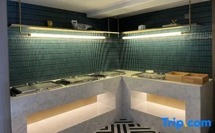 Yizhi Hotel (Chenjiaci Subway Station Branch, Shangxiajiu Pedestrian Street, Guangzhou)