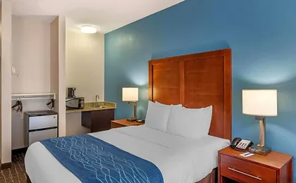 Comfort Inn & Suites Lees Summit -Kansas City