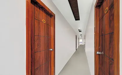 Super Townhouse Cherlapally Bus Terminal Formerly Hotel Chakripuram