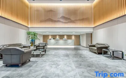 Maijin Hotel