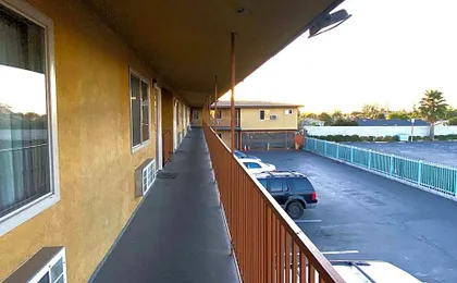 Robinhood Motel Anaheim West