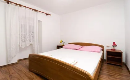 Apartment la Marina - Triplex Three Bedroom Apartment