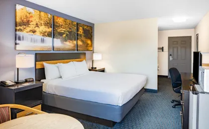 Days Inn by Wyndham Waynesville Nc