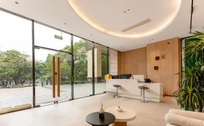 Yishan County Hotel Apartments (Yuyuan Subway Station Branch)
