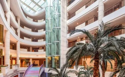 Palace Hotels (Chongqing Nanbin Road Holy Land Hot Spring Branch)