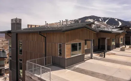 Silverado by Avantstay Snowboarder s & Skiers Paradise w/ Hot Tub, Views & Easy Slope Access!