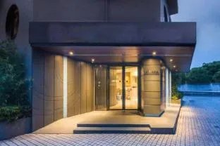 Home Inn Neo Shanghai Century Park