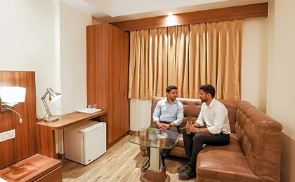 FabHotel The Kailash Dev – Near Azadpur Metro