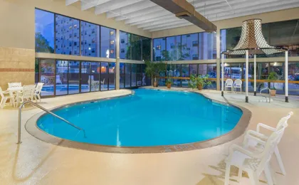 Ramada by Wyndham Paintsville Hotel & Conference Center