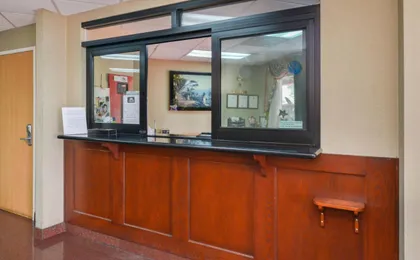 H3 Inn & Suites - LAX Airport - Los Angeles
