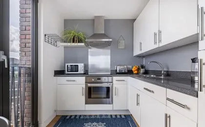 Modern 1BR Kings Cross Hideaway