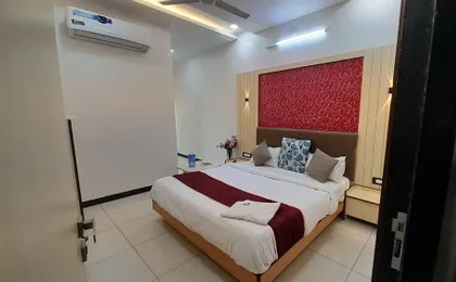 Super Oyo Collection O 83988 Hotel Sun Palace