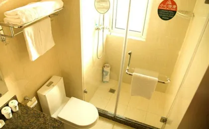 Greentree Inn Shanghai Huaxia East Road