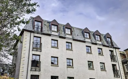 PREMIER SUITES Edinburgh Fountain Court