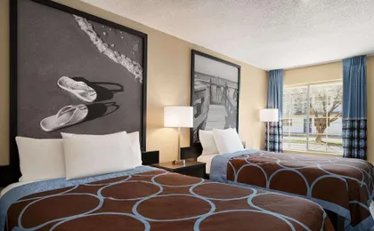 Super 8 by Wyndham Gulfport Biloxi Airport