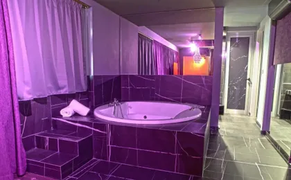Madison Hotel & Suites - Adults Only